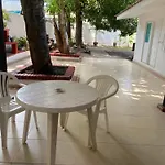 Habitación independiente cerca al aeropuerto 2