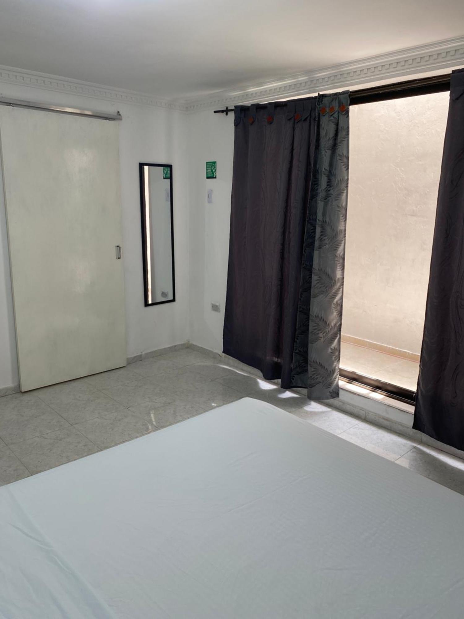 Habitación Independiente Cerca Al Aeropuerto 2 Apartahotel *