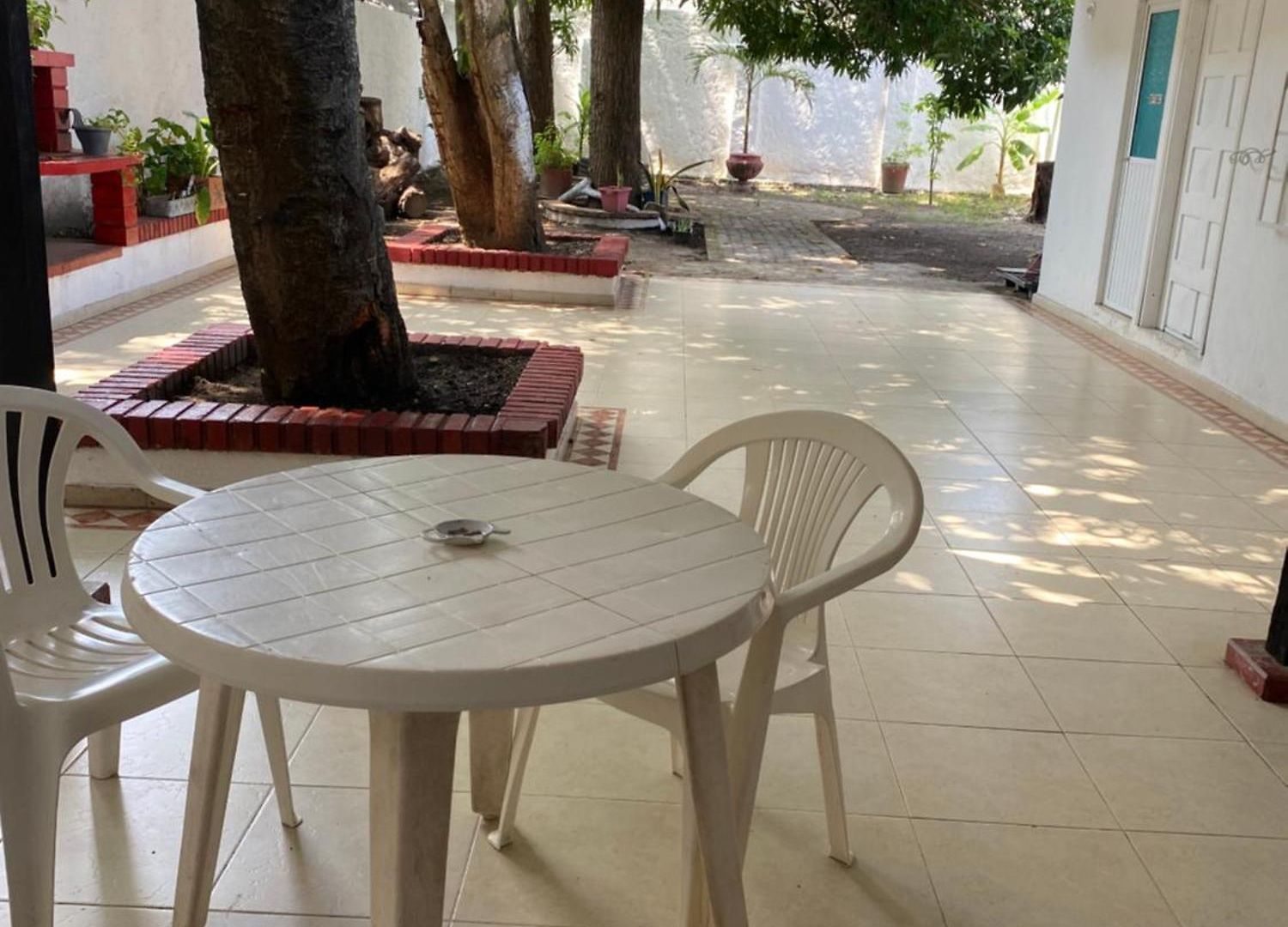 Apartahotel Habitación Independiente Cerca Al Aeropuerto 2