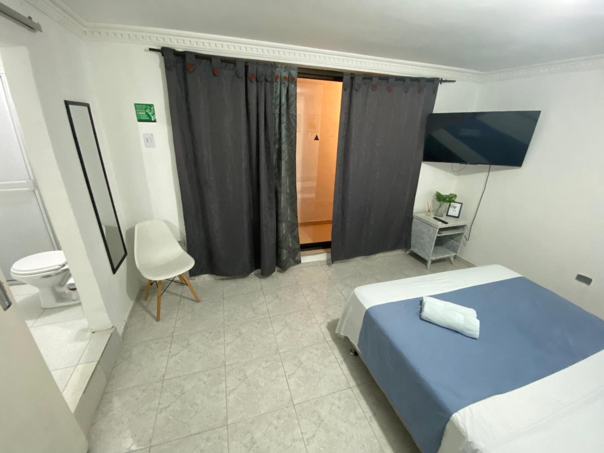 Cerca Al Aeropuerto 2 Aparthotel